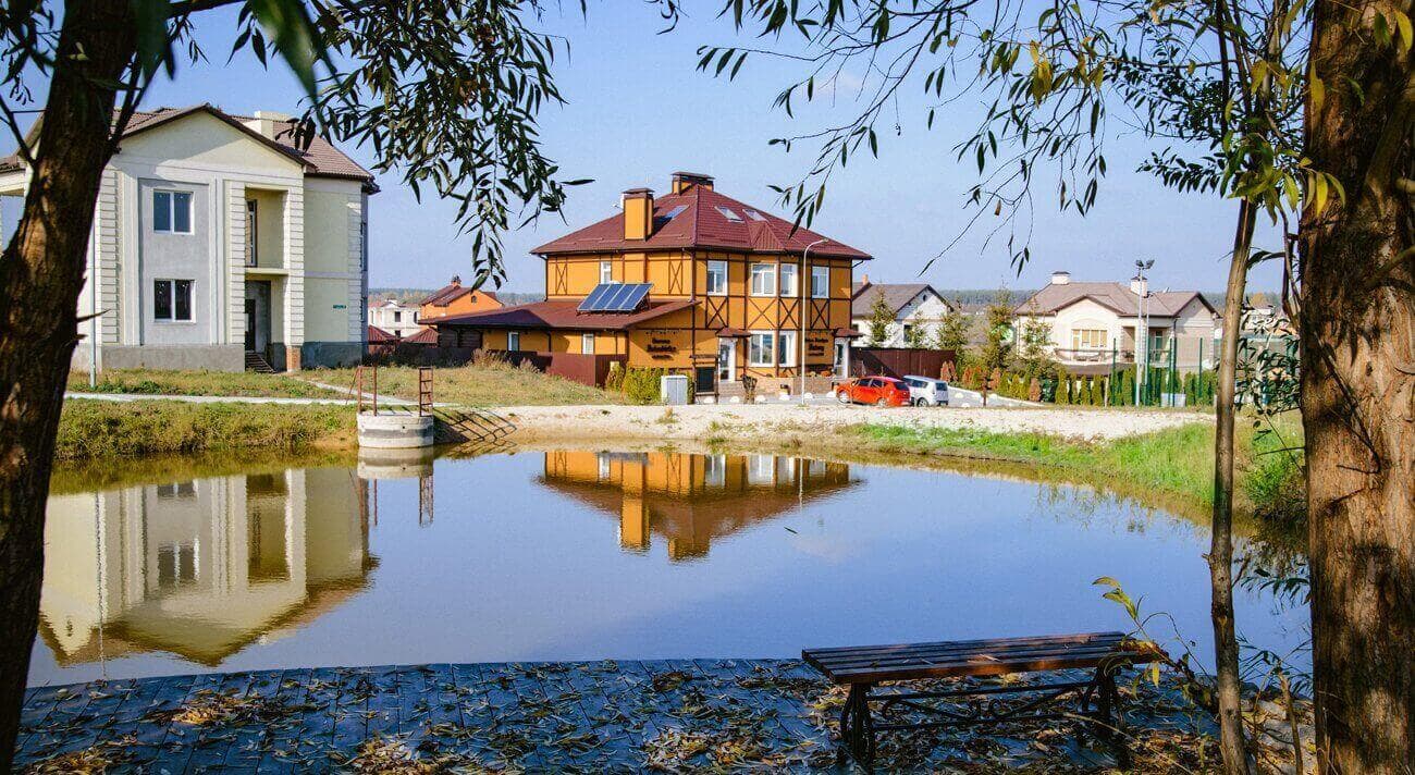 Галерея